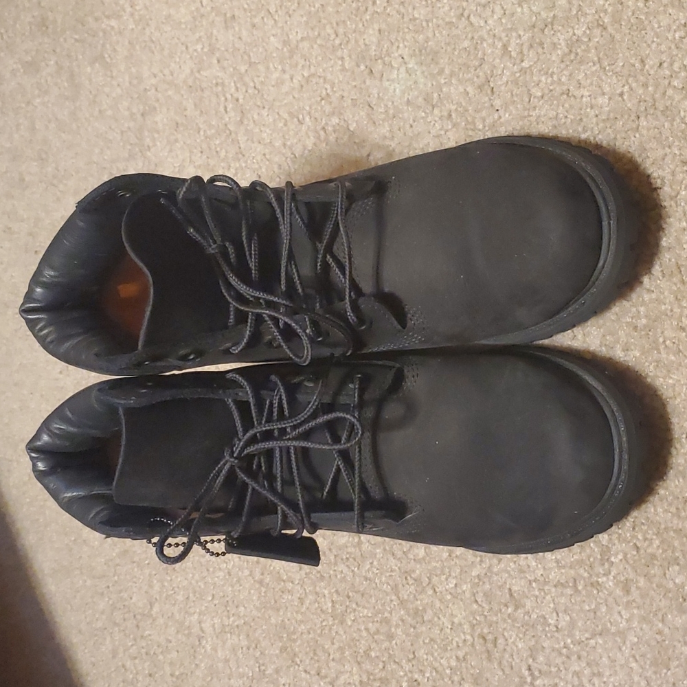 NWOB Womens Timberland boots- 8